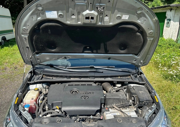 Toyota Avensis cena 36500 przebieg: 194000, rok produkcji 2013 z Będzin małe 781